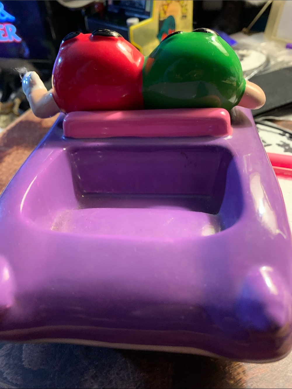 Collectible M&M'S Purple Toy Car with Red and Green M&M Characters - Picture 4 of 5